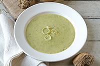 Photo of Leek, pea & stilton soup